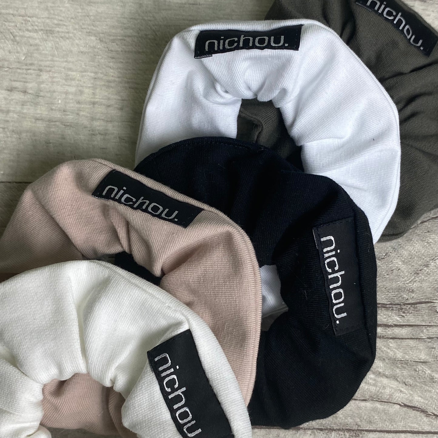 Winter-Scrunchie.3., aus kuscheligem Sweatstoff, Schwarz