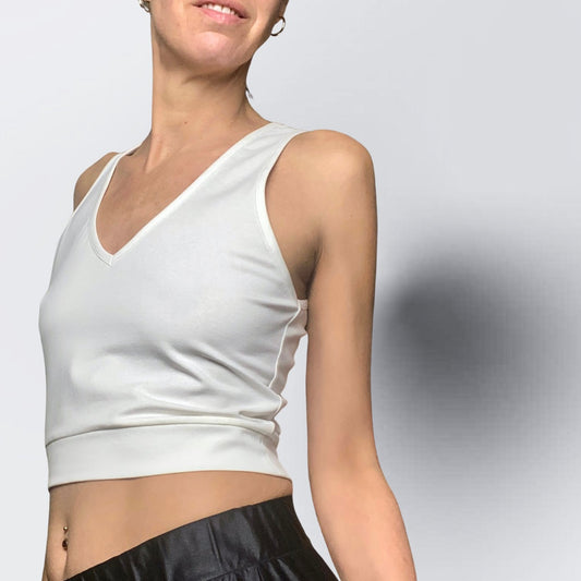 V-NECK.CropTop, Weiss.2. V-Neck Top mit Bündchen, organic cotton